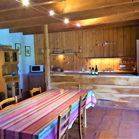 Apartment De Caractere Au Calme Au Milieu Des Vignes Avec Piscine Et Jaccuzi Bagnols-sur-Cèze